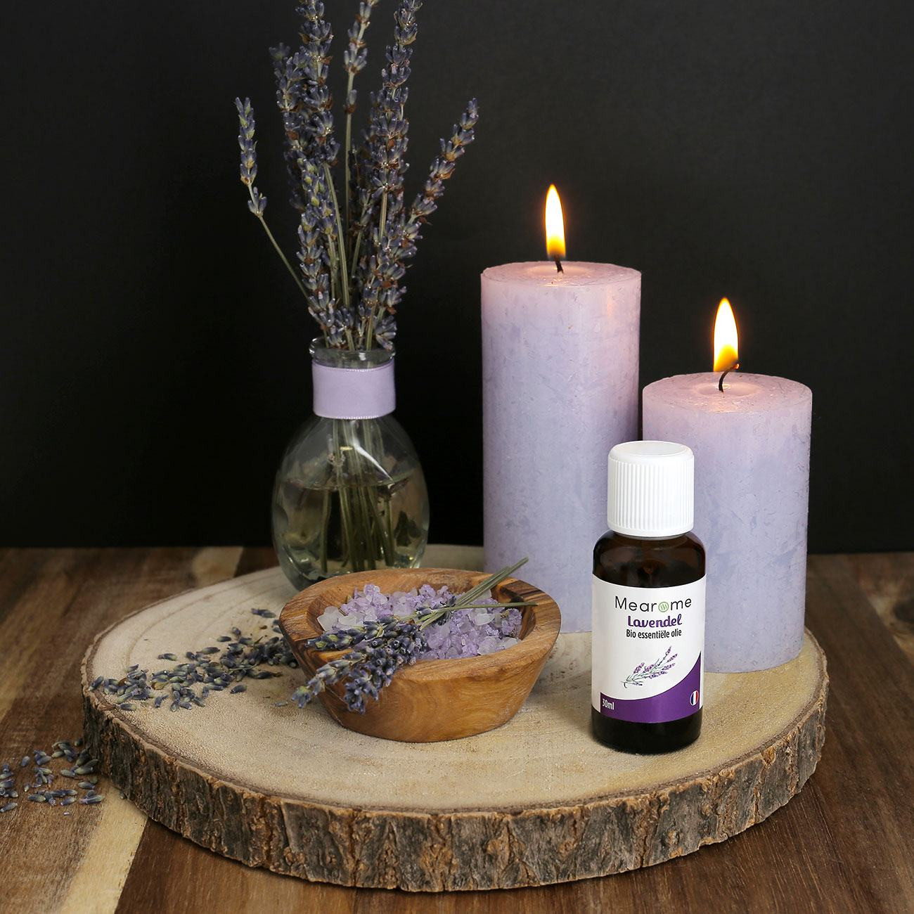 Illustratie van de pillendoos van het Etherische oliën HE LAVANDE 30 ML NL Illustratie van de pillendoos van het Etherische oliën HE LAVANDE 30 ML NL