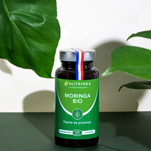 Moringa  Oleifera Bio como complemento alimenticio 