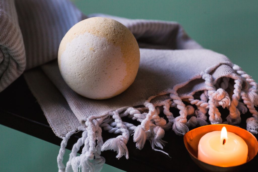 Recette : Faire ses boules de bain soi-même - Blog Nutrimea