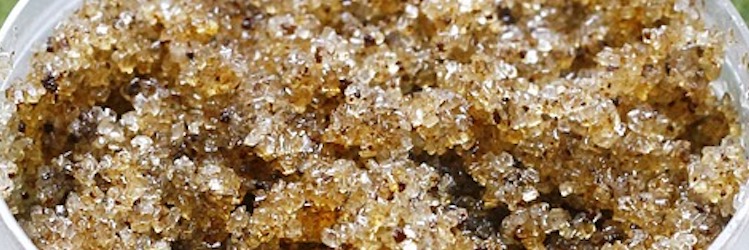 Une bonne détoxication passe avant tout par l'utilisation d'un produit exfoliant !
