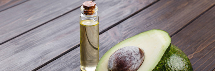 Les huiles végétales sont très utilisées de nos jour en cosmétique et sont très indiquées pour les bains d"huile. 