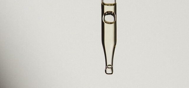 L’acide Hyaluronique L’acide Hyaluronique