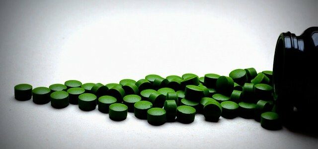 Spiruline et Chlorelle : Quel complément choisir ? Spiruline Chlorelle